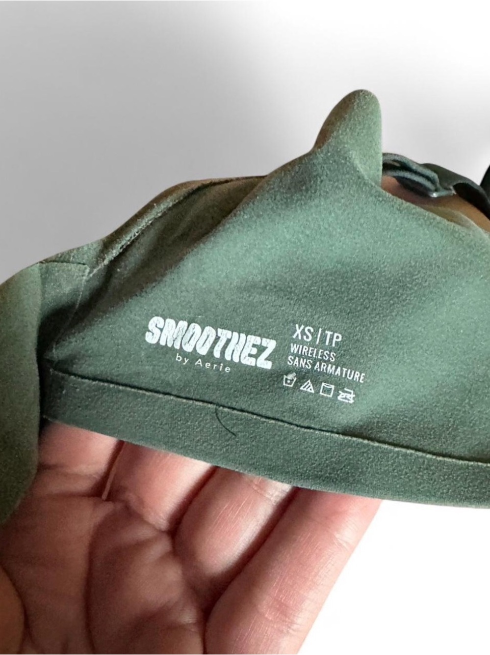 aerie Smoothiez Wireless Scoop Bralette in Olive Green